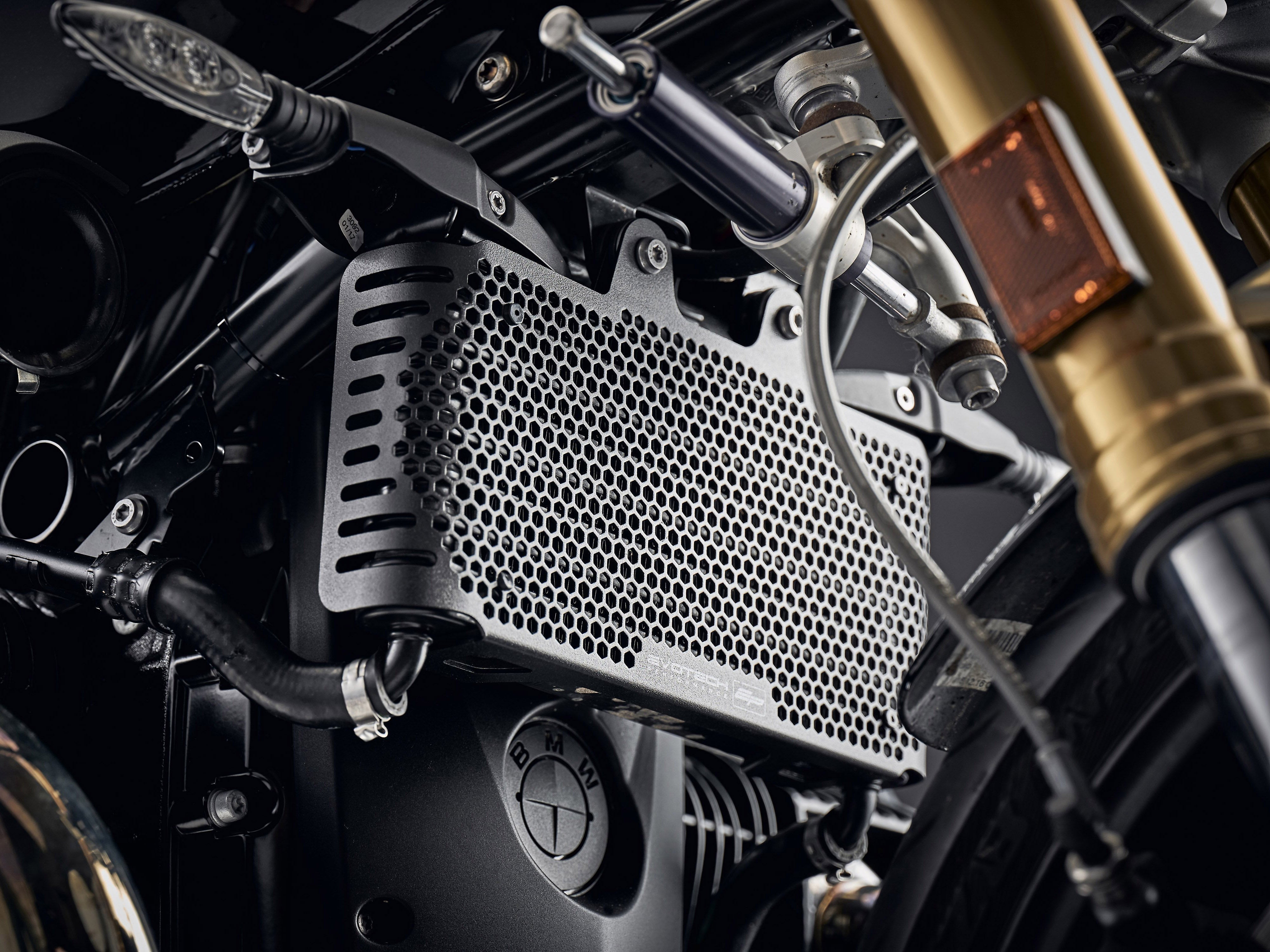 Evotech, EVOTECH BMW R nineT Oil Cooler Guard