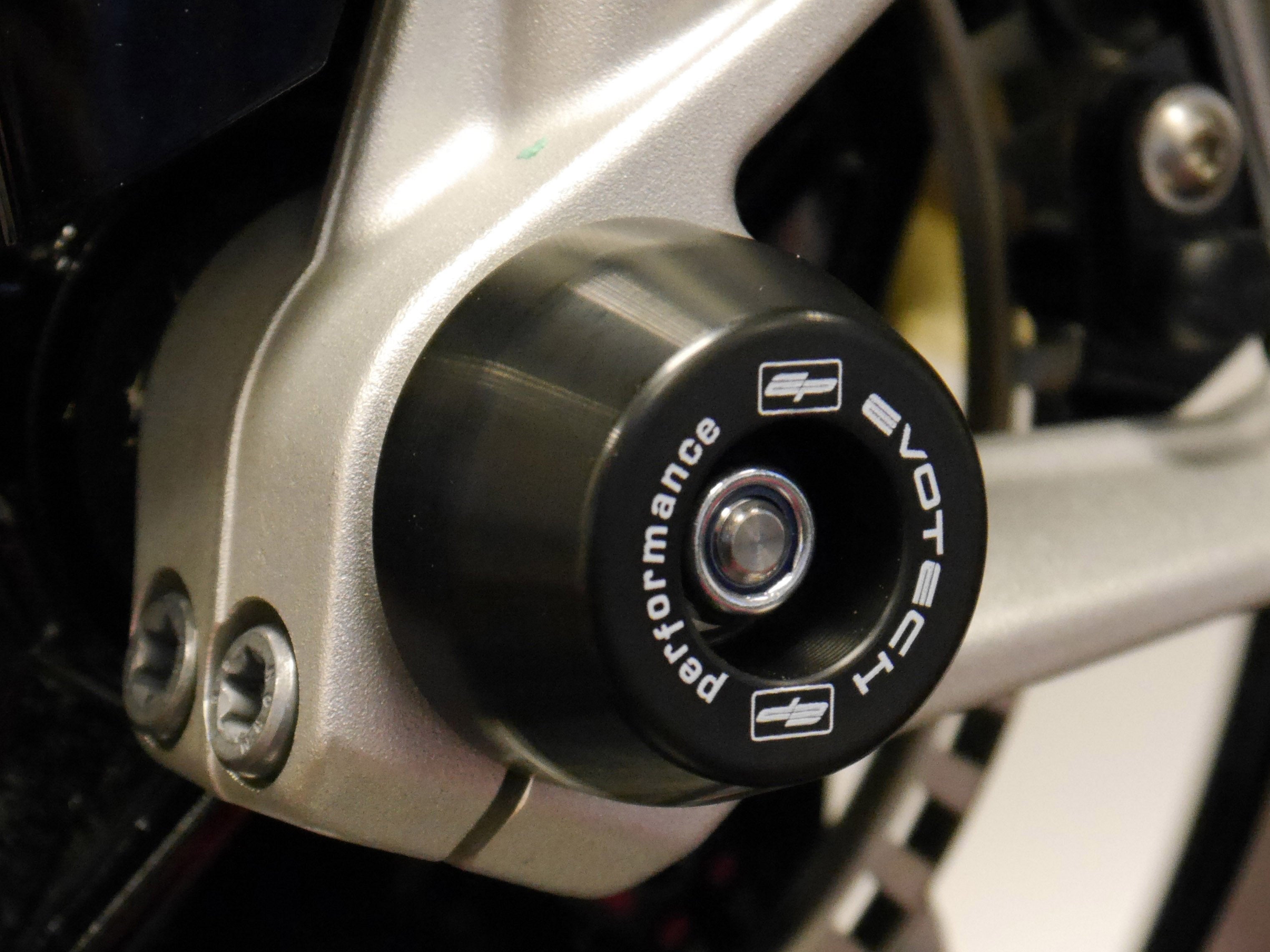 Evotech, EVOTECH BMW S1000R / S1000RR / S1000XR Front Wheel Sliders