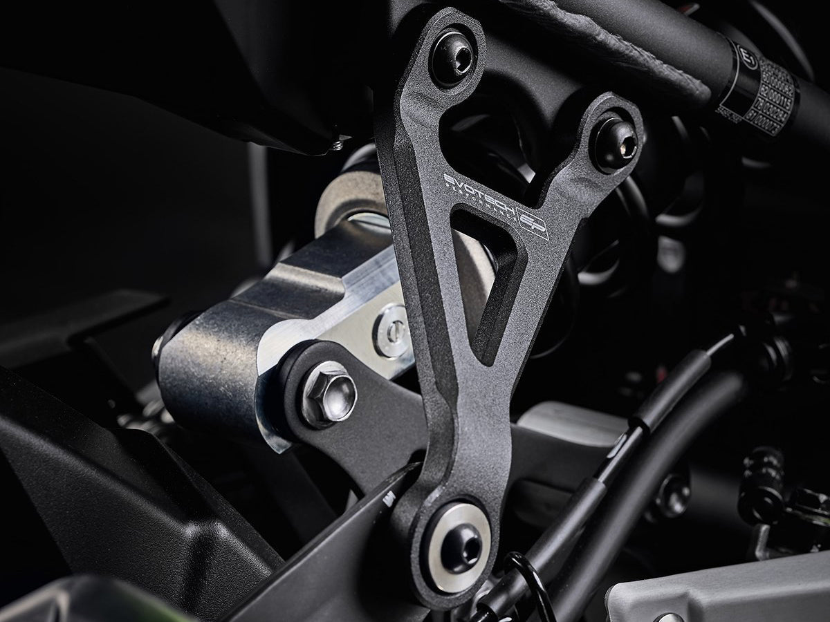 Evotech, EVOTECH Kawasaki Z900 Exhaust Hanger & Blanking Plate Kit